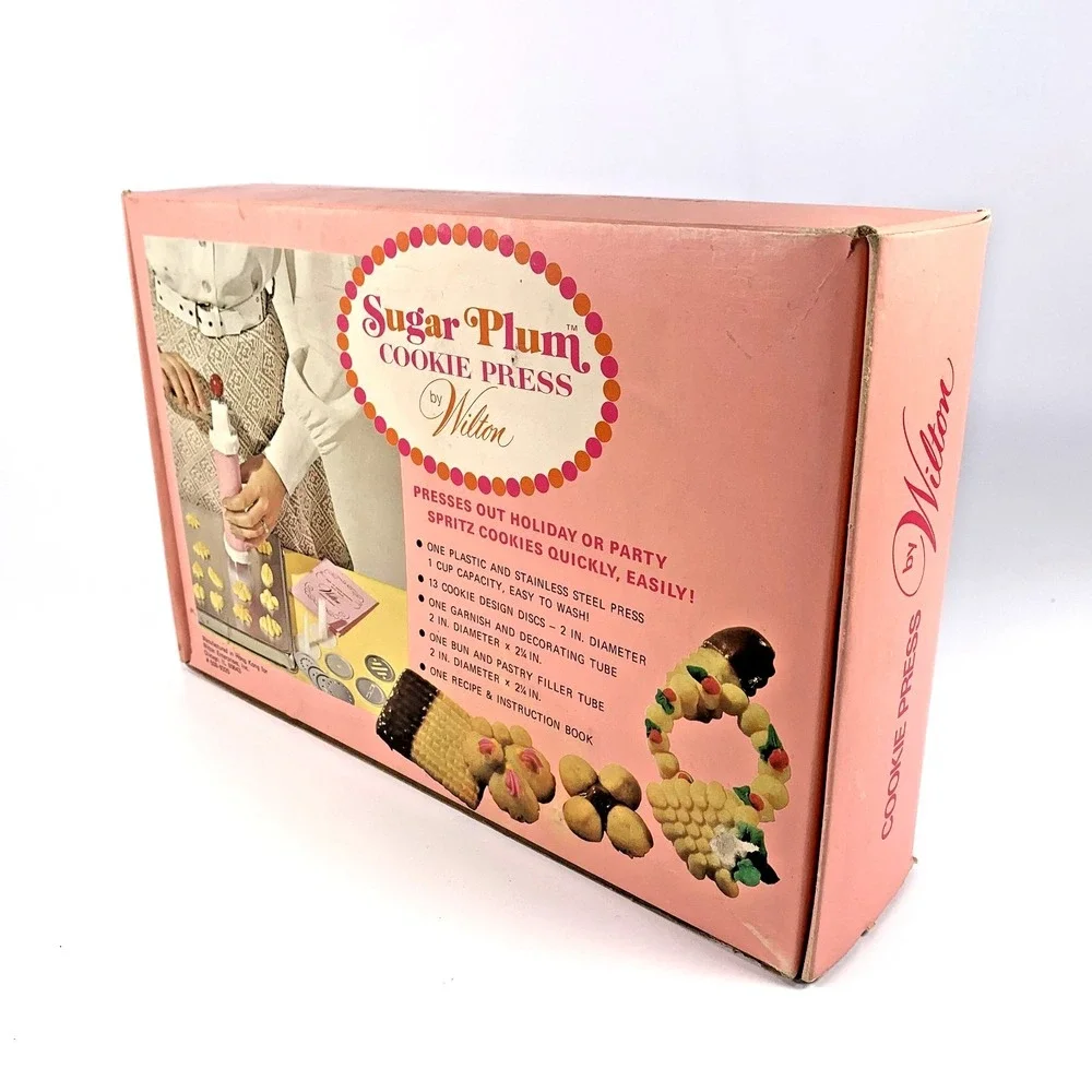 Vintage Wilton Sugar Plum Cookie Press Pink White 12 Disc 3 Cones‎ NEW-UNUSED